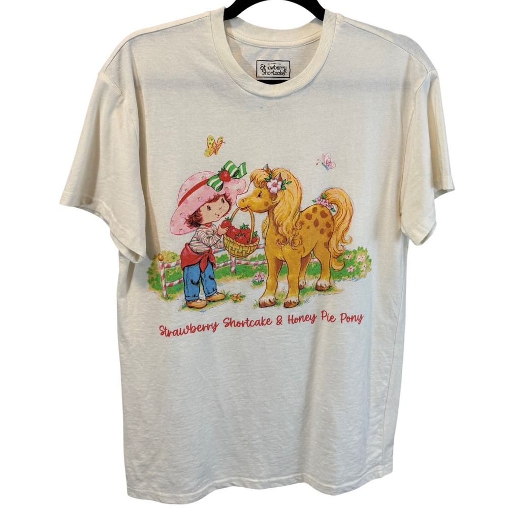 Strawberry Shortcake And Honey Pie T Shirt Size Medium
